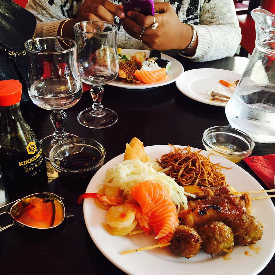 #japanesefood #japan #buffetlunch #buffetavolonté #sushi #sachimi #oklm #nofilter