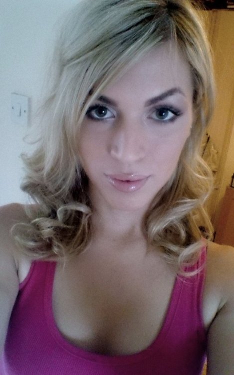 biancameriziolovely:  Bianca Merizio   Wow!!  All are beautiful photos!!