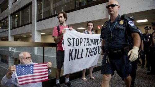 Arrests, sit-ins, shouting — activists plan a week of nationwide protest to fight Graham-CassidySinc