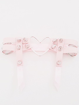 doriimer:  Heart Garter Belt ♡ Free Shippingenter "daisy" for a further