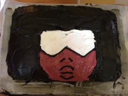 crashboxtime:  My birthday cake was garnets