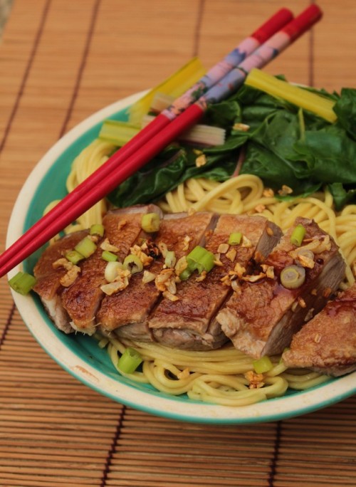 Bami Haeng Bhet (Duck with Noodles)CLICK HERE FOR THE RECIPEAnd I’m back! A new recipe and exc