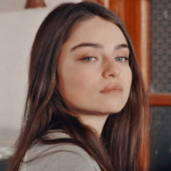 Voir un profil - Danielle Yilmaz 09086d2cc8f8dfcb1fda38a0f293a67a179b603b