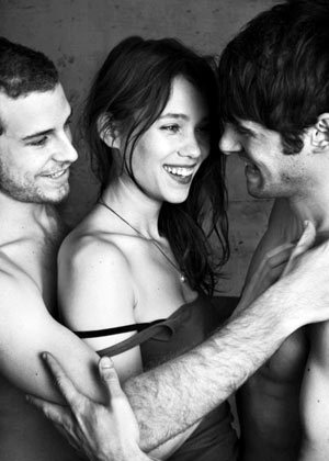 loungeoflust:  I love the smiles in anticipation of what is to come