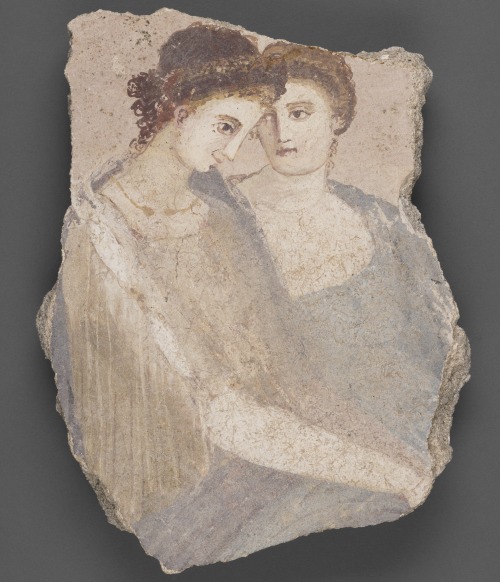 boneandpapyrus:Two women from a fresco fragmentRoman, 1-75 ADThe Getty