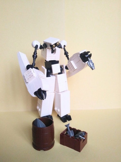 legoloft:  More photos with clumsy robot Inspired by @jereldye