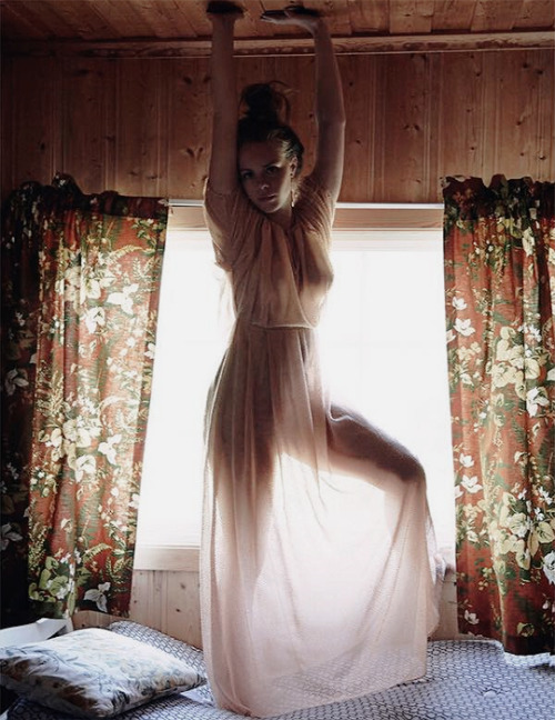 Lisa Teige Photographed By Julie Pike For Costume Norge 