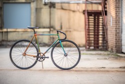 Irminsulfixed:  Bikeplanet:  Nicole`s Track Bikeby Bishop Bikes  Sick Color !