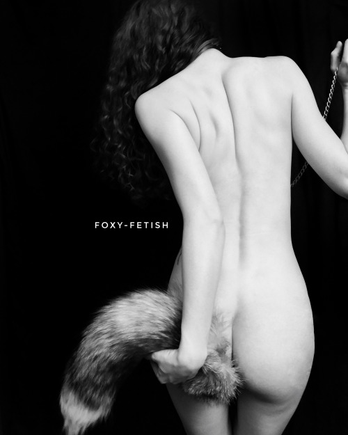 Porn Pics foxy-fetish:  Foxy-Fetish.tumblr.com