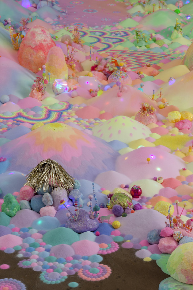 eiruvsq:  Artist:Pip &amp; Pop  (aka)  Tanya Schultz“Journey in a Dream (Night)”Photos