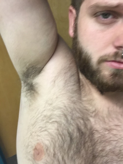 cottycordle:  Pictures with armpits for @richieraptor. 