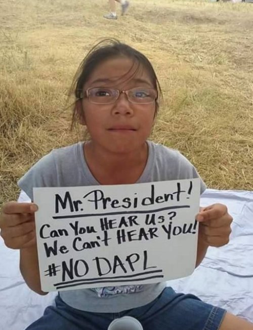 bellygangstaboo:  This is happening in America & no-one seems to give a shit.  #outraged #NoDAPL #SignalBoost  