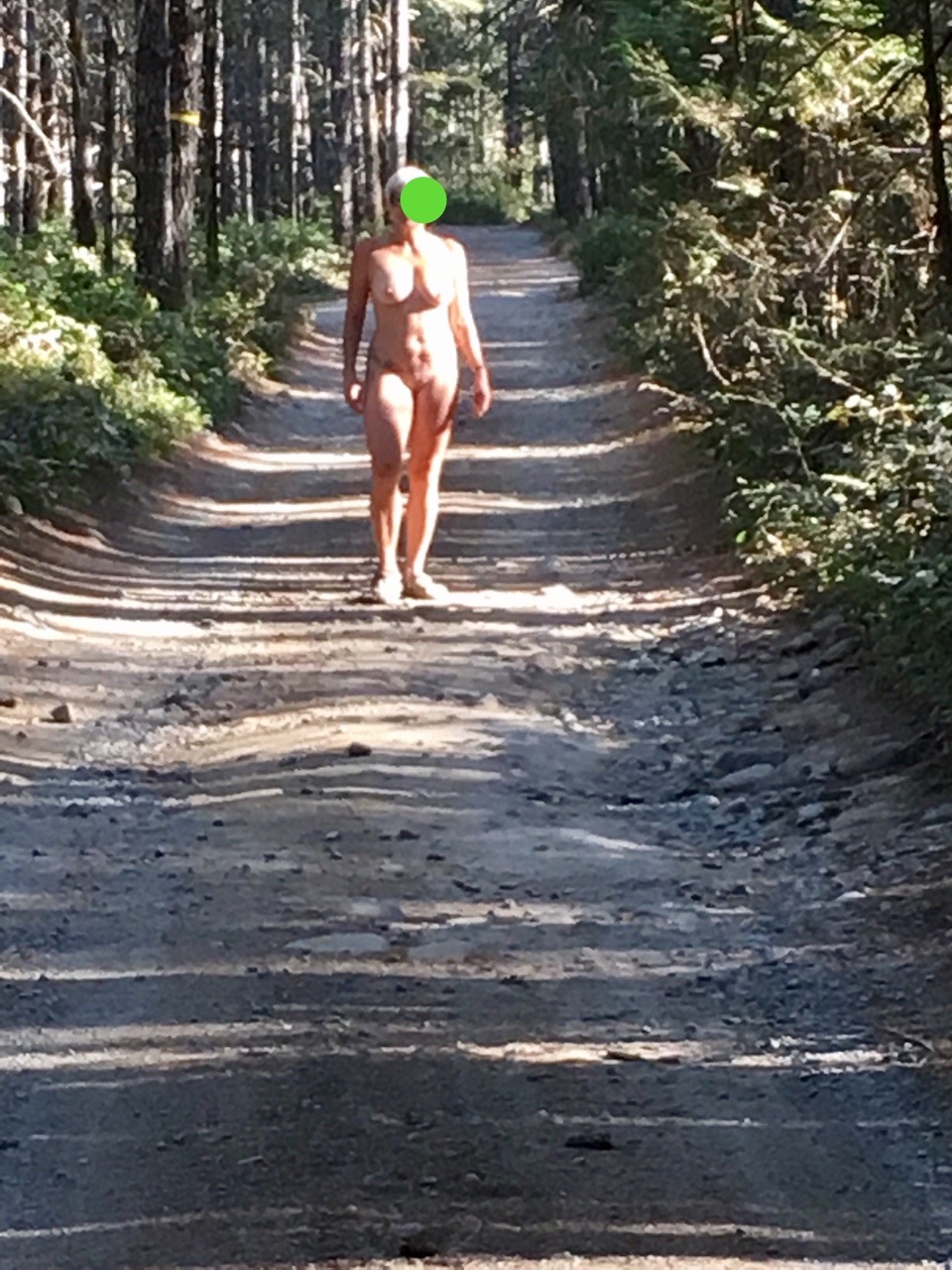 everydayvixen:  Country walk