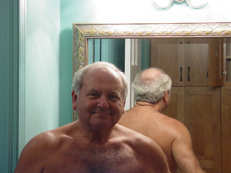 For more live HD Grandpa/Daddy   webcams visit: http://frtyd.com/go/nF1Yk_rNzt/DEFAULT