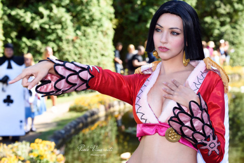 veronicacosplay:Boa Hancock Cosplay Amazon Lily ~Is one of my favorite cosplay! I would love to brin