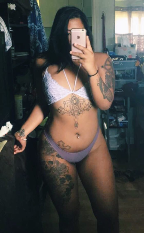 vivideye808: kanakacock:Heather Sijalbo , maui girl. Thick af boys we’re definitely gonna need more 