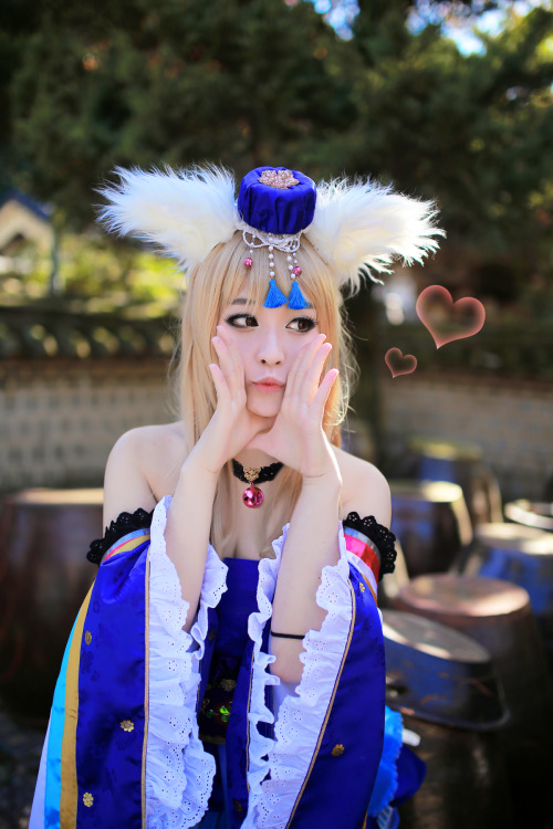 Kaku-san-sei Million Arthur (Nine Tailed Fox)  More Cosplay Photos & Videos - http://tinyurl.com/mddyphv  New Videos - http://tinyurl.com/l969dqm 