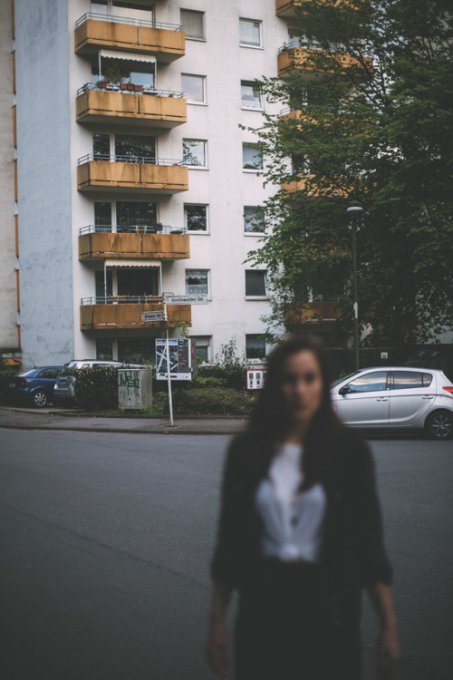 a french actress in wuppertal, 2017