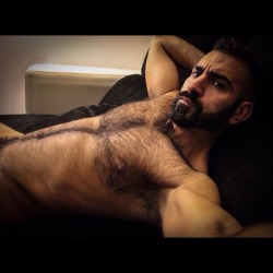 beardburnme:Lobeznnox he is PERFECT