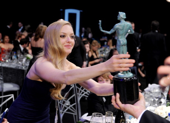 suicideblonde:  Is this Amanda Seyfried pretending to win a SAG tonight?  Because