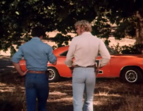 lamarworld:  (PART 1) Actor John Schneider has a nice ass & bulge. 