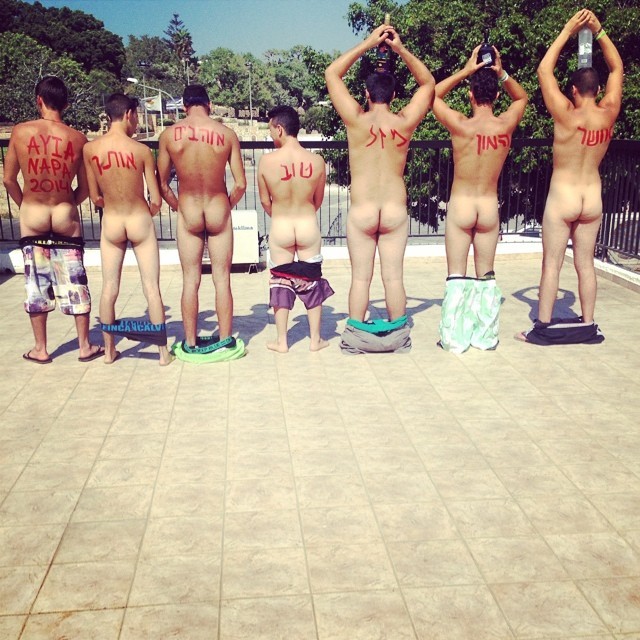 bigianh:  More bum buddies 