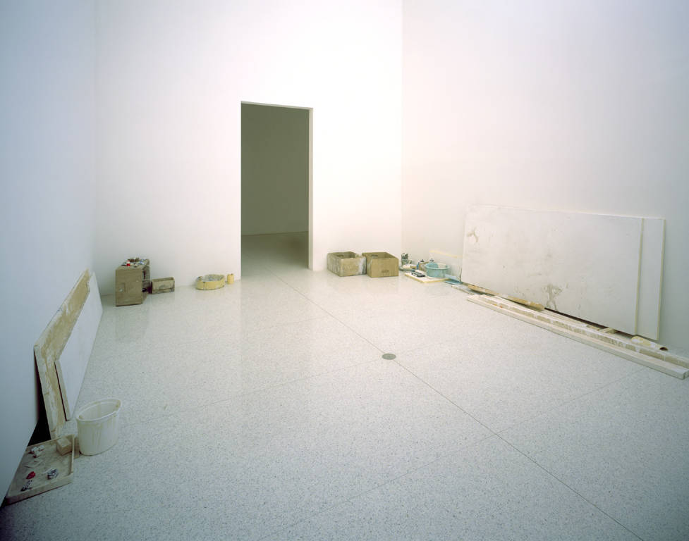 avtavr:  Empty Room - creators: Peter Fischli and David Weiss. Walker Art Center,