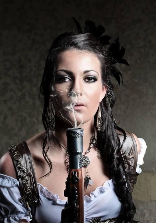 Steampunk Girl http://steampunk-girl.tumblr.com/