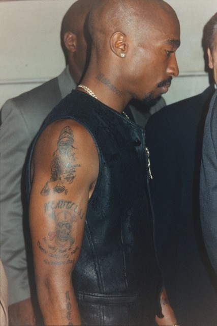 twixnmix:  Tupac Shakur photographed by David McLean during Milan Fashion Week, June 1996. David McL