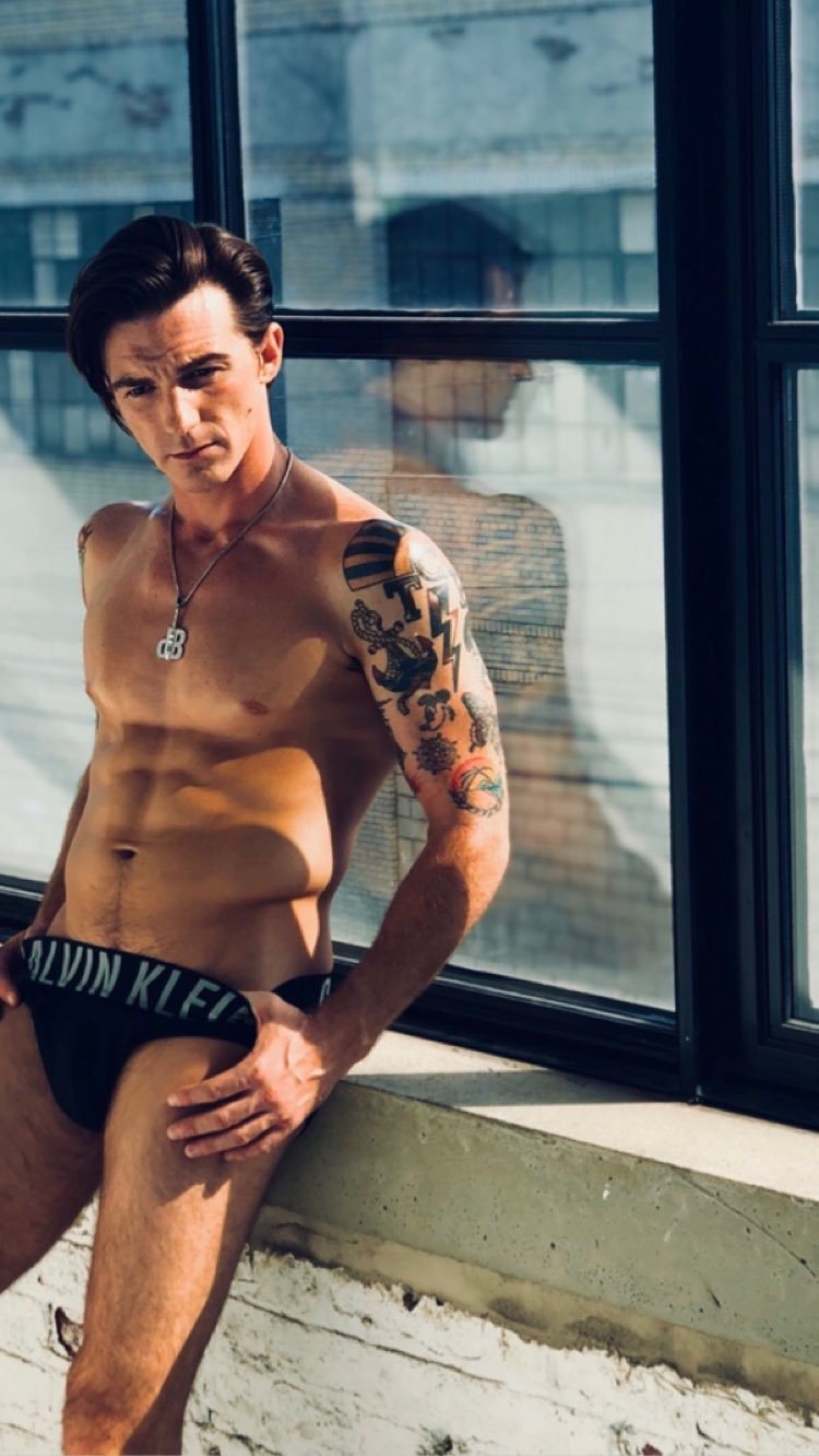 Drake Bell