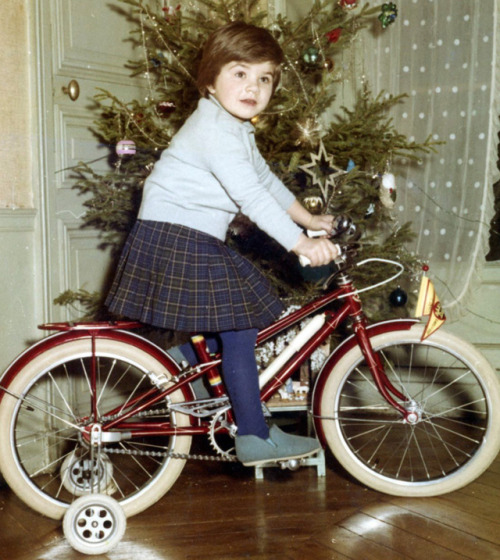 Young Lizzy Mercier Descloux’s Christmas, ca. 1959