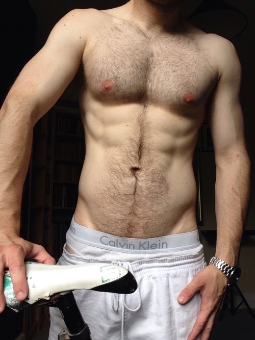 yourfavoritegayzine:    tumblr: yourfavoritegayzine.tumblr.com | twitter: @urfavgayzine   