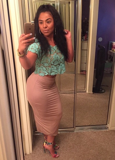 jaiking:  allthingsbootiful:  gabriela_luv  Follow me at http://jaiking.tumblr.com/ You’ll be glad you did.