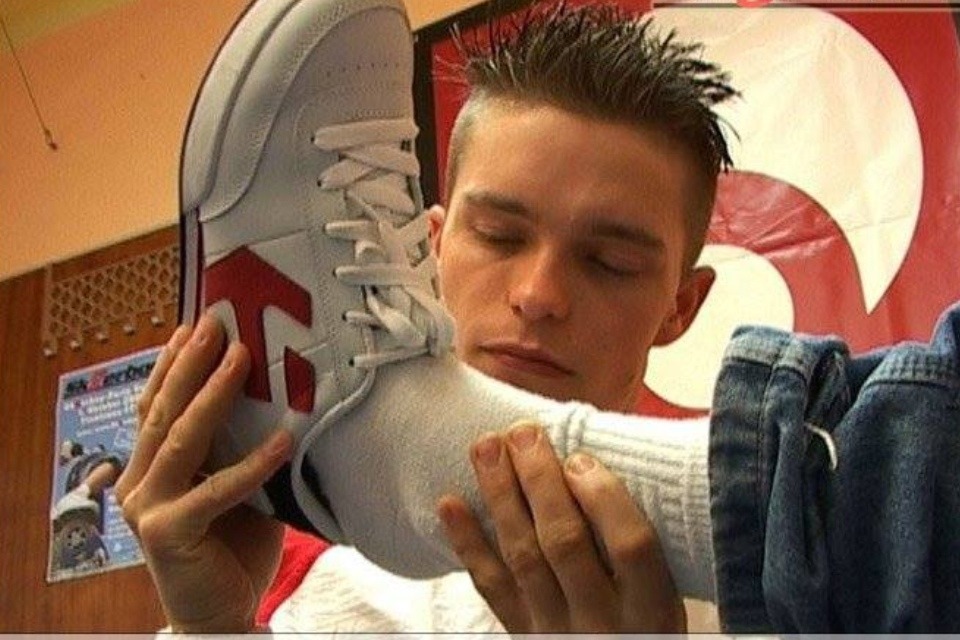 dirtysmellysocks:  http://dirtysmellysocks.tumblr.com/