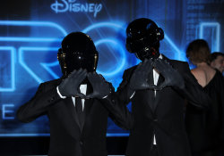 daftpunkhq:    Daft Punk, Tron: Legacy Premiere