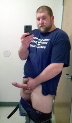 daviebear:  hunghairybear:  random69123:  dippinfan:  Visit the archive the next time you’re launching the hand shuttle…http://www.dippinfan.tumblr.com/archive  Love fat guys with huge cocks!  We are a happy bunch.  ;)   Thank you for following me