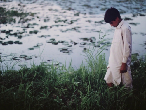 madamebeudet:before my eyes mani kaul (1989) dop : Piyush ShahBeautiful short documentary which can 