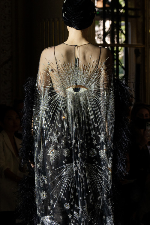 themakeupbrush:Zuhair Murad Fall 2022 Couture