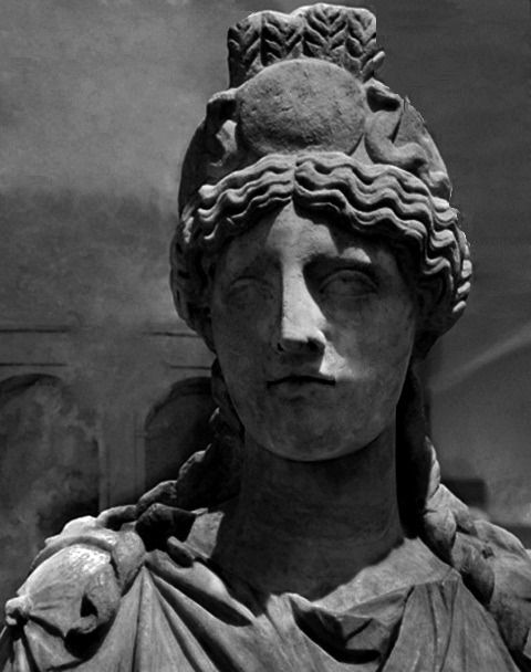 artgif:A Roman statue of Isis, British Museum