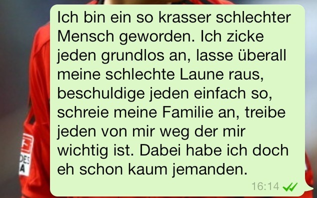 woolfthings:   kaempferinbiszumschluss:  es macht mich kaputt  -ich 