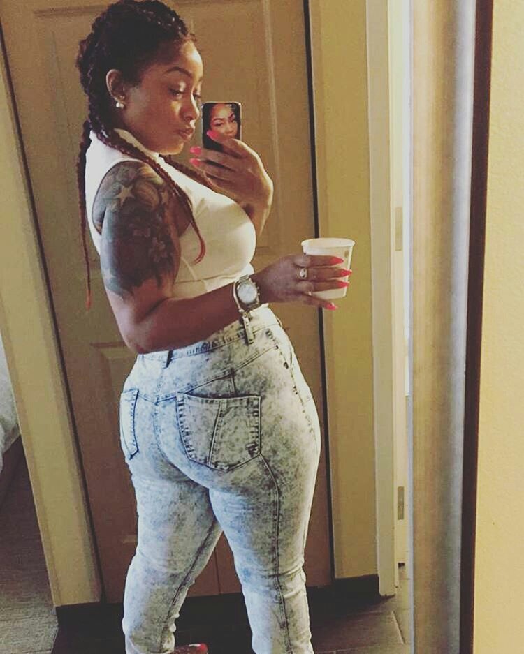bruh-in-law:  Eatmahkandy