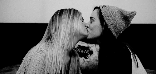 The Loving Lesbos