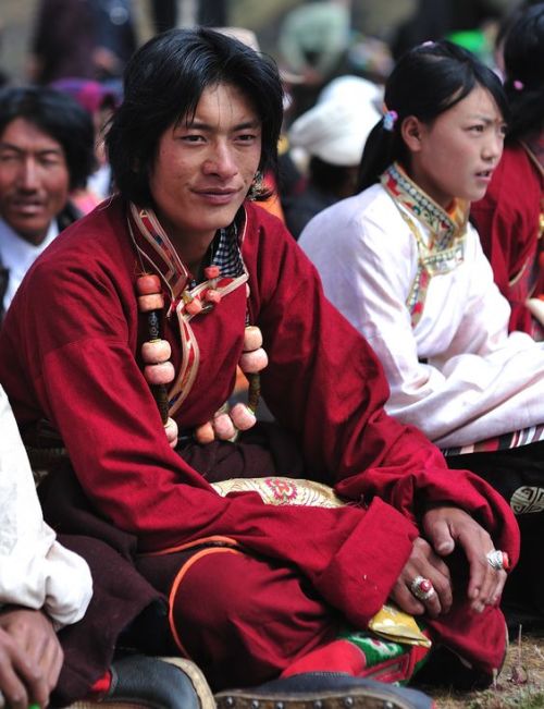 Tibetan fashions (click to enlarge)2. Khampa woman at Litang Horse Festival, Tibet, 20075. 8th-centu