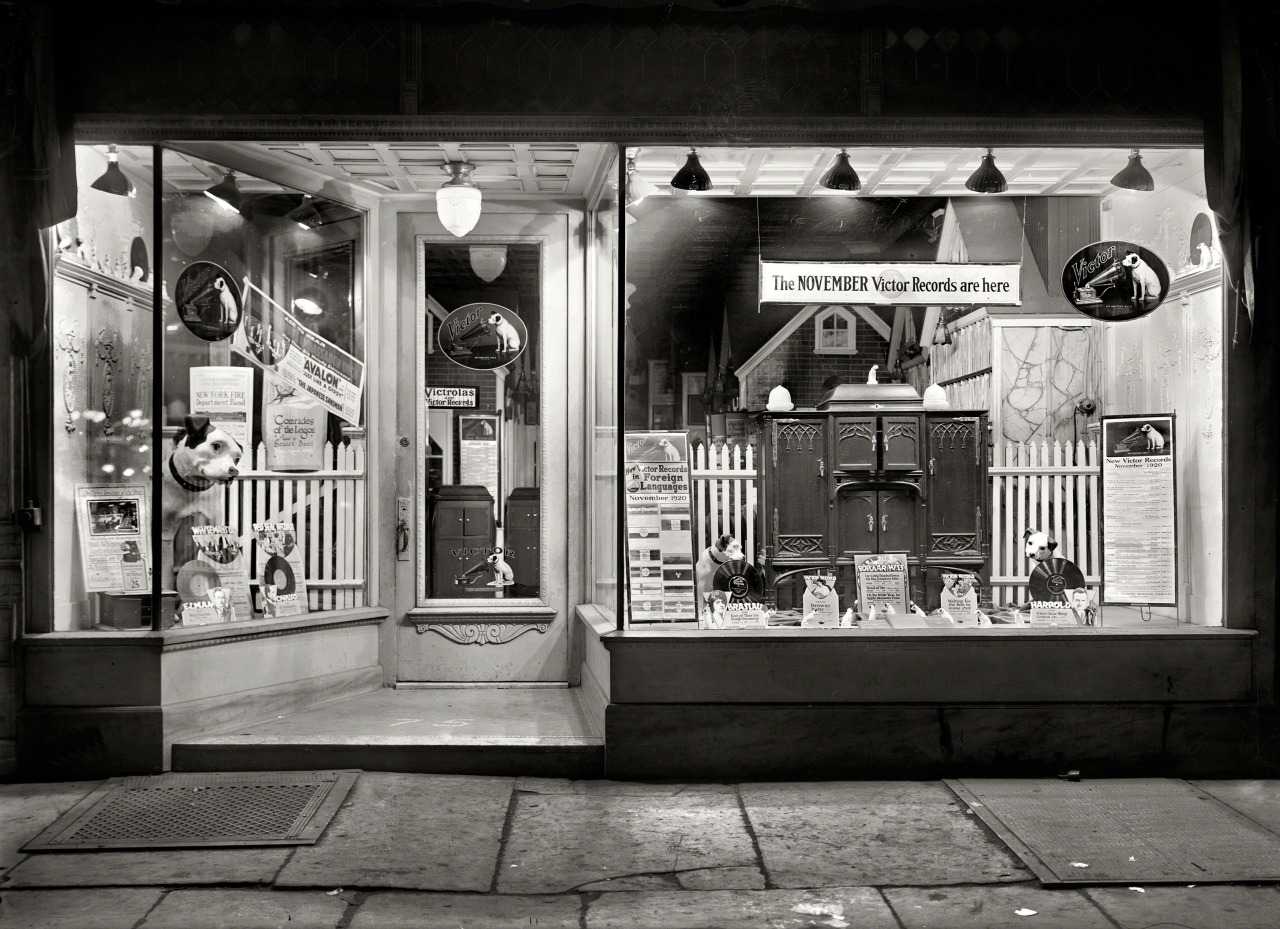 vinylespassion:  Graham shop. Store window display of the Graham Talking Machine