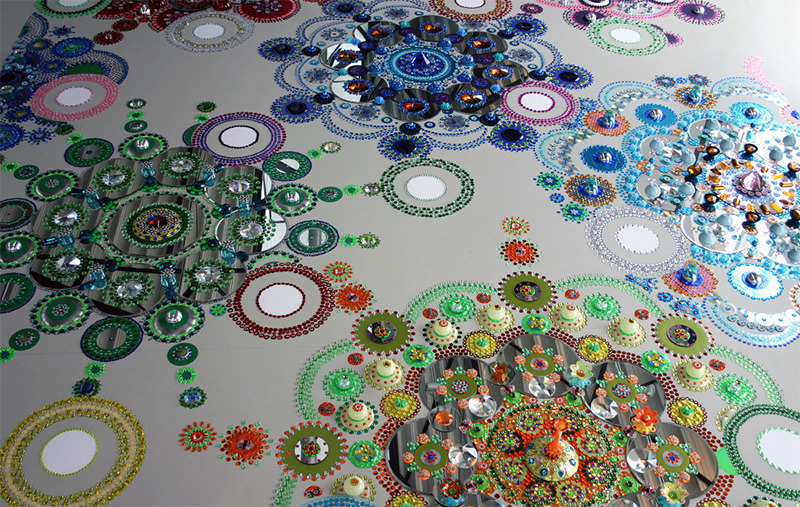 odditiesoflife:  Incredible Kaleidoscopic 3D Floor Art Dutch artist Suzan Drummen