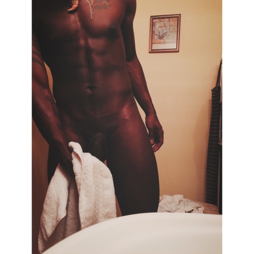 ishitcupcakes:  Smoother than Godiva 🍫😛