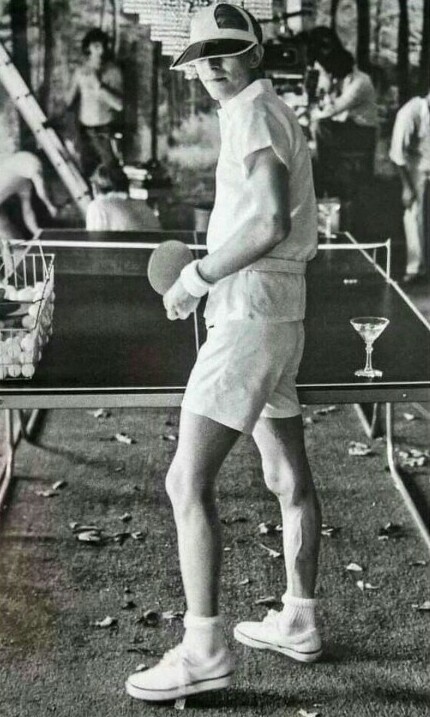 martianowl:  During the filming of “The Man Who Fell To Earth”