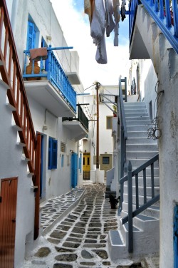 annajewelsphotography: Mykonos Town - Greece (by annajewels)  https://www.instagram.com/annajewels/ 