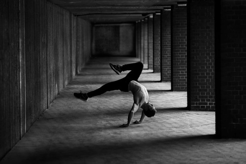 bypip:   THE FREERUNNER - PERSONAL PROJECT Here’s a recent collaborative project I did with world free running champion, Tim Shieff. As a pioneer of the rapidly-growing sport, Tim’s ethos is centred around thinking outside of the box – showcasing
