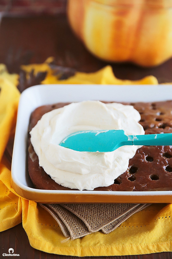 sweetoothgirl:    Pumpkin Caramel Poke Cake  